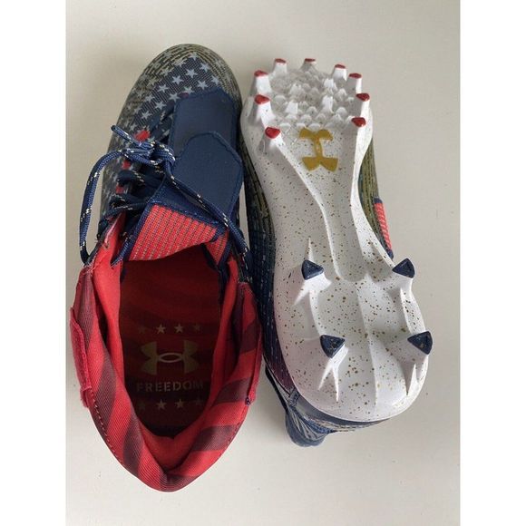 Under Armour Highlight MC LE USA Football Cleats 3025740-100 Men’s Sz 9